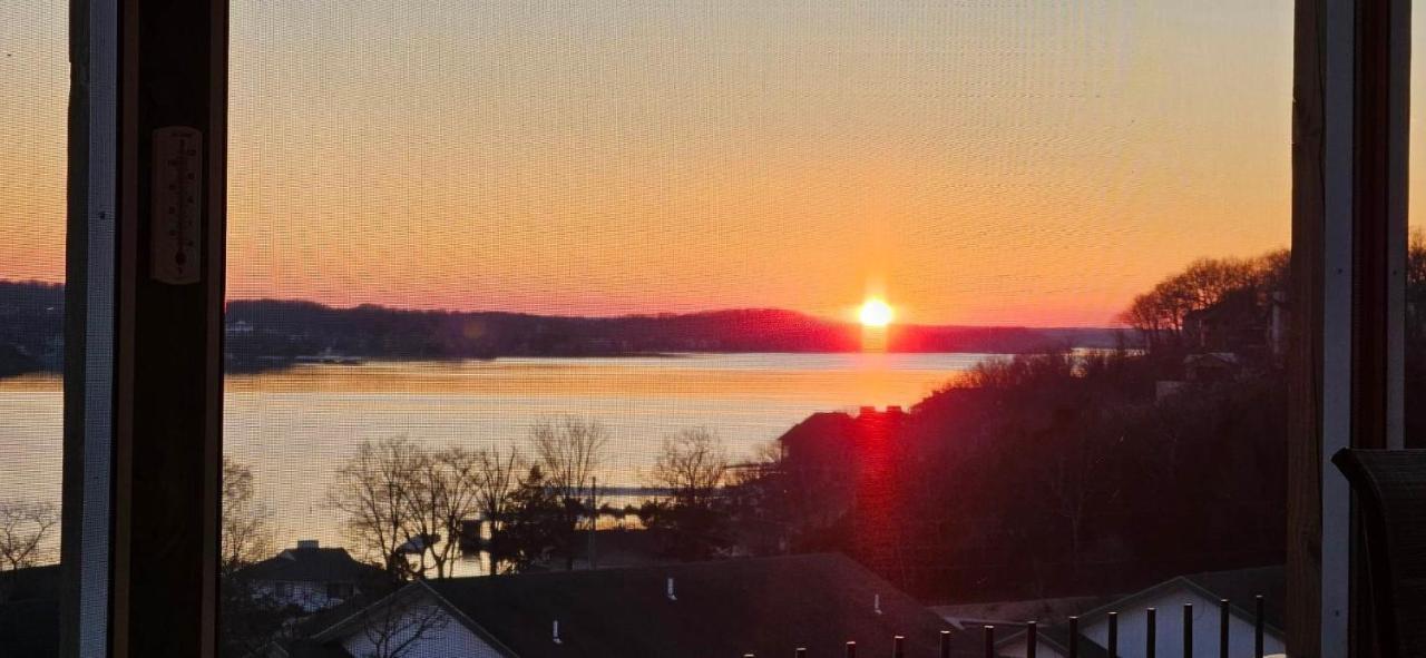 Gourgeous Lake Views, Amazing Susets, On Main Channel Lake Ozark Bagian luar foto
