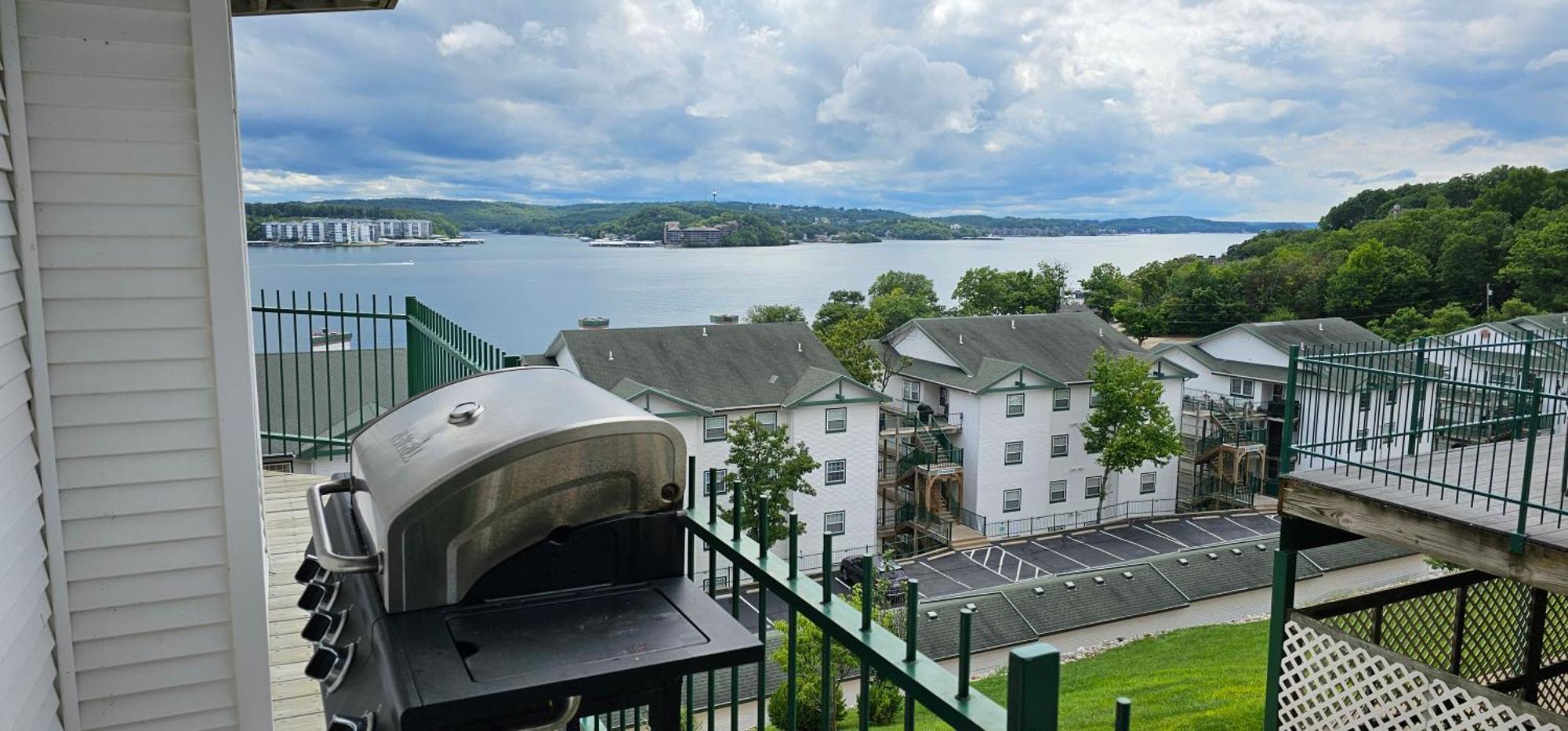Gourgeous Lake Views, Amazing Susets, On Main Channel Lake Ozark Bagian luar foto